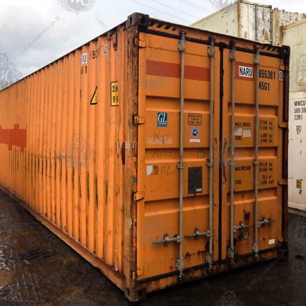 40 Fuss High Cube Seecontainer NARU 655381-0